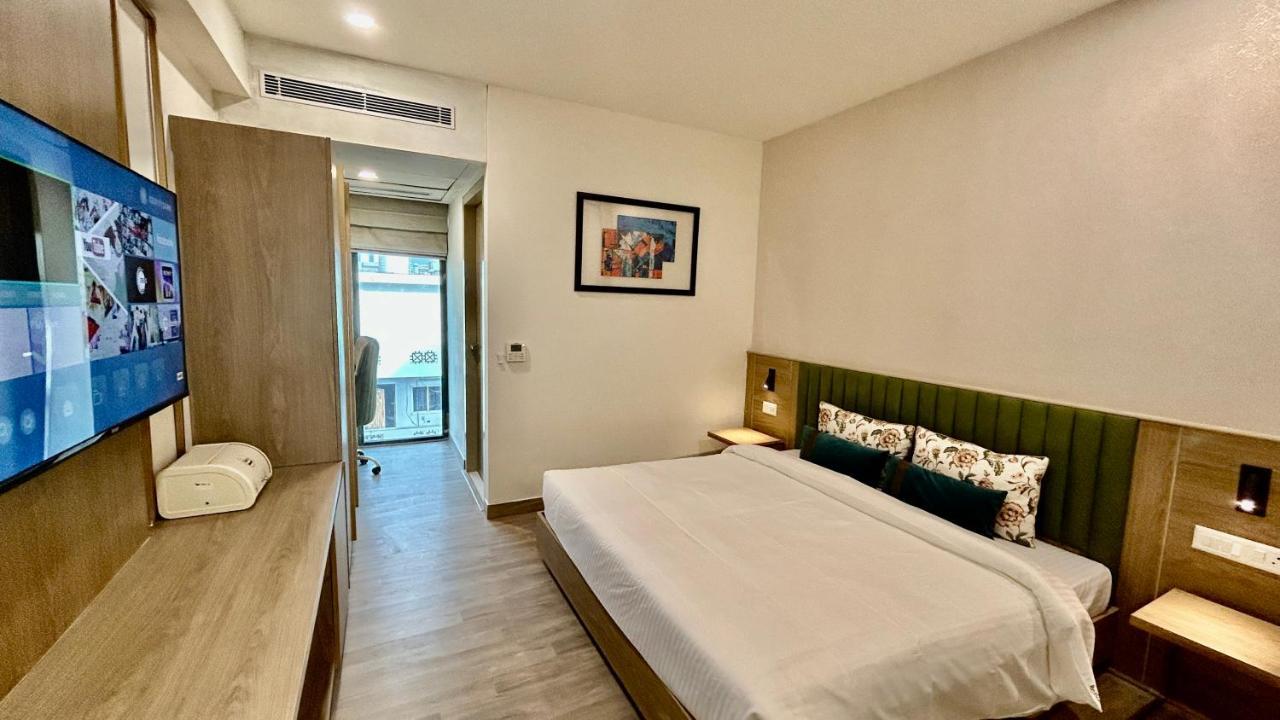 Hotel Limon & Banquet Sector 29, Gurgaon Esterno foto